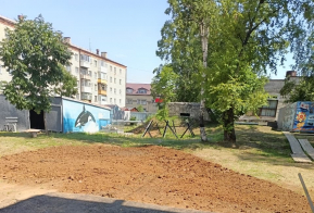 ООО «Капторстрой» продолжает восстановление благоустройства, нарушенного в ходе замены сетей водоотведения